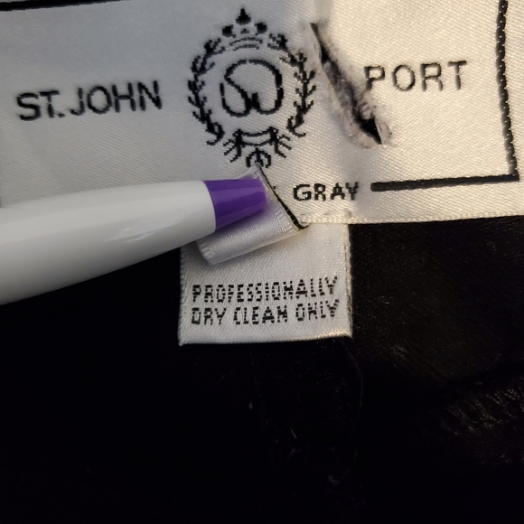 St John Sport Black Pants - Picture 7 of 8